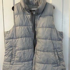 Gray puffer vest